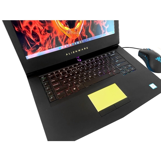 Gamingowy Laptop Alienware i7 Nvidia-8GB DDR4-16GB 4H SSD-M2 Win10